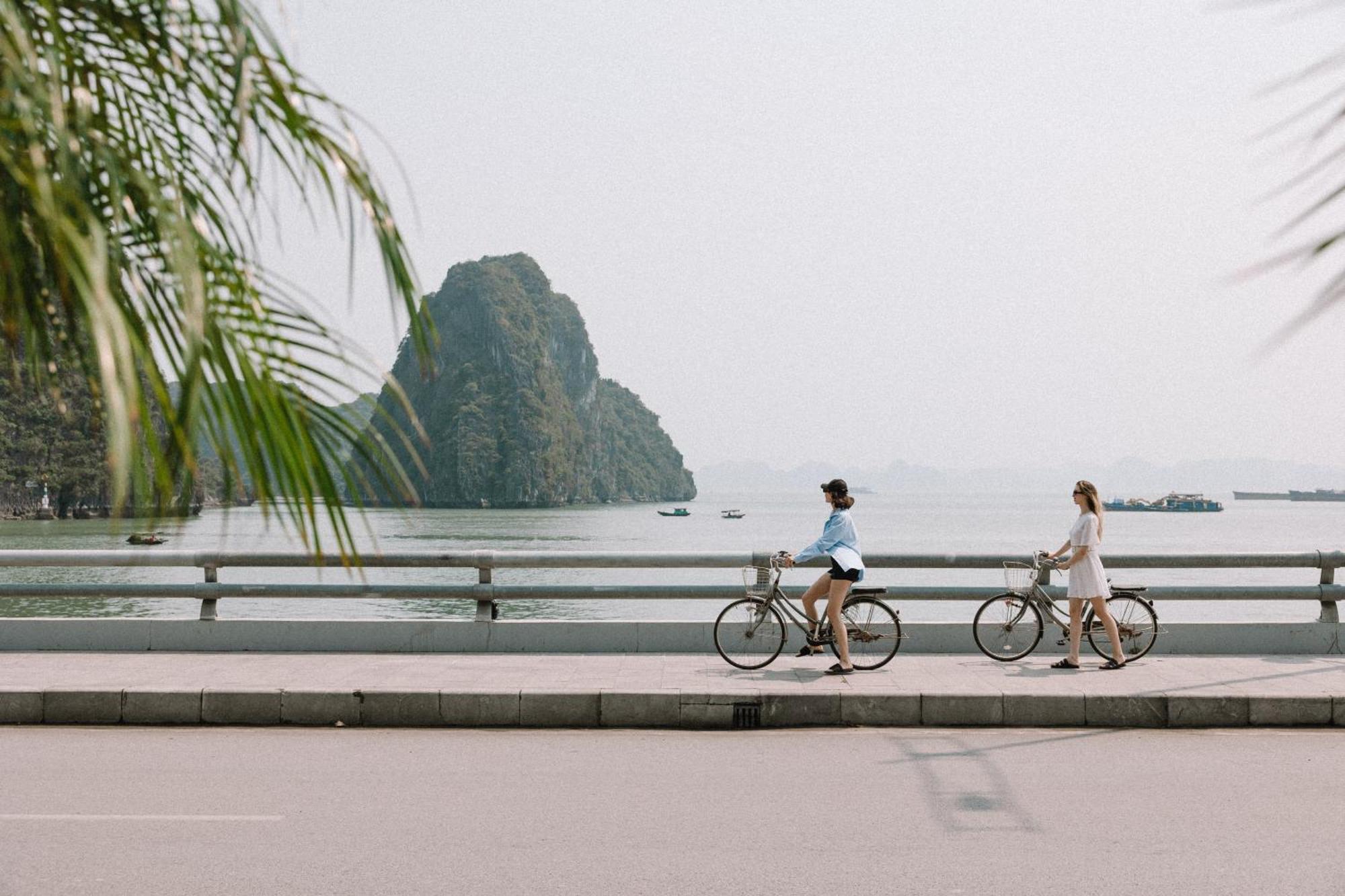 Deja Vu House Ha Long Hotel Exterior foto